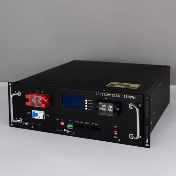 Литиевый аккумулятор тяговый LITOMAX LiFePO4 51,2V 100Ah вид сбоку