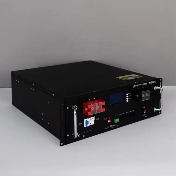 Литиевый аккумулятор тяговый LITOMAX LiFePO4 51,2V 100Ah фото сбоку