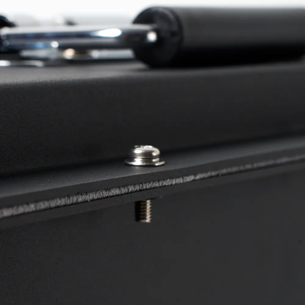 Литиевый аккумулятор тяговый ЛИТДЖЕТ GREEN LiFePO4 36V 150Ah 5760Wh BT IP67 BMS 150A 8 Литиевый аккумулятор тяговый ЛИТДЖЕТ GREEN LiFePO4 36V 150Ah 5760Wh болт